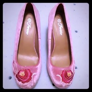 Forever pink velvet shoes